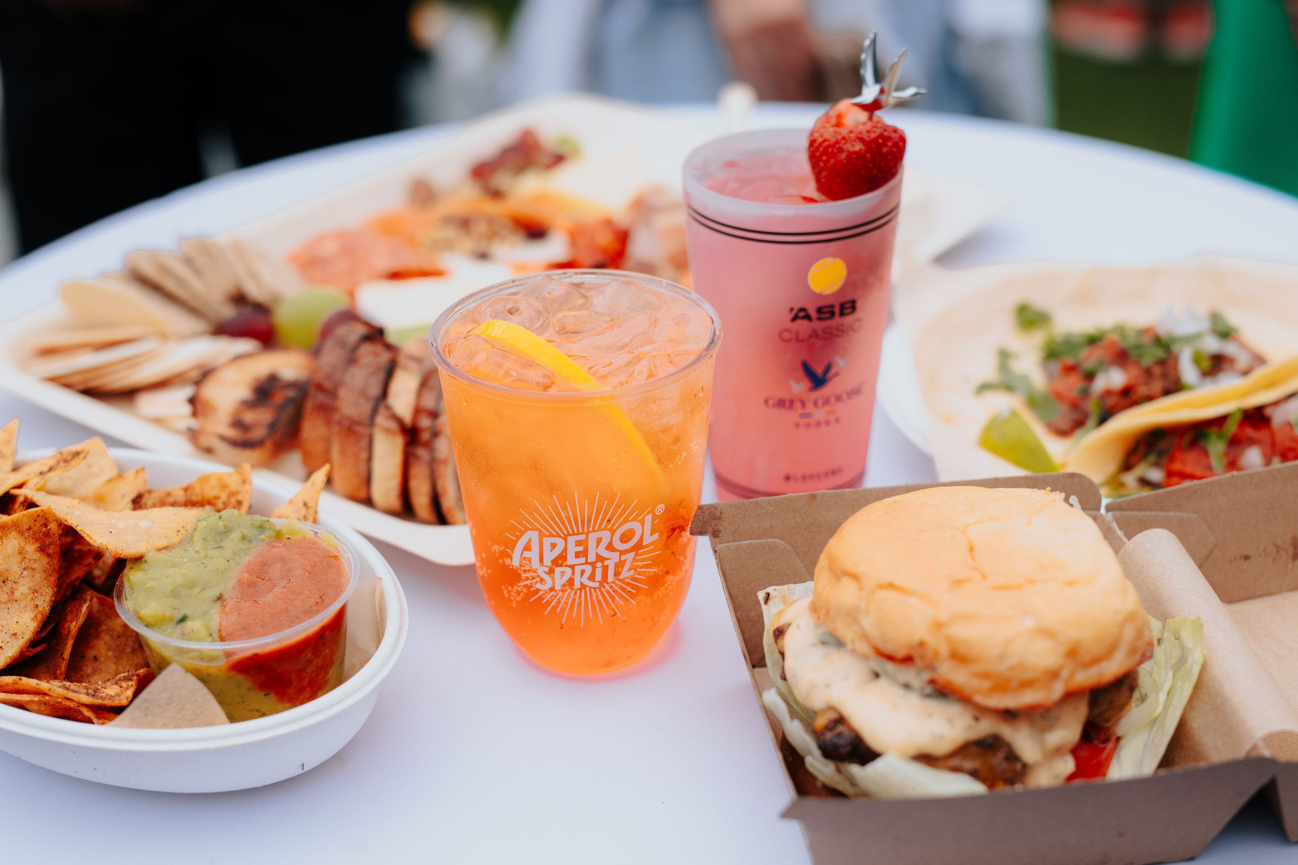 APEROL TO ‘SERVE UP SUMMER’ AT THE ASB CLASSIC 2024 - Aperol Spritz